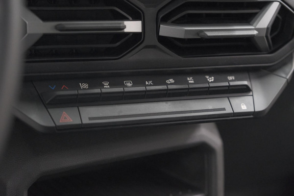 Dacia Duster TCe 130 mild hybrid Expression | Camera | Stoelverwarming | Apple Carplay | Navigatie