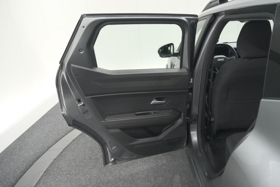 Dacia Duster TCe 130 mild hybrid Expression | Camera | Stoelverwarming | Apple Carplay | Navigatie