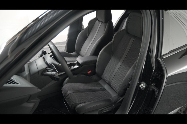 Peugeot 2008 PureTech 130 EAT8 GT | Trekhaak | 360 Camera | Adaptieve Cruise Control | Apple Carplay