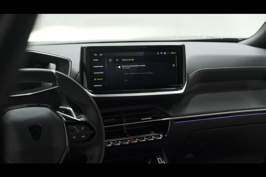 Peugeot 2008 PureTech 130 EAT8 GT | Trekhaak | 360 Camera | Adaptieve Cruise Control | Apple Carplay