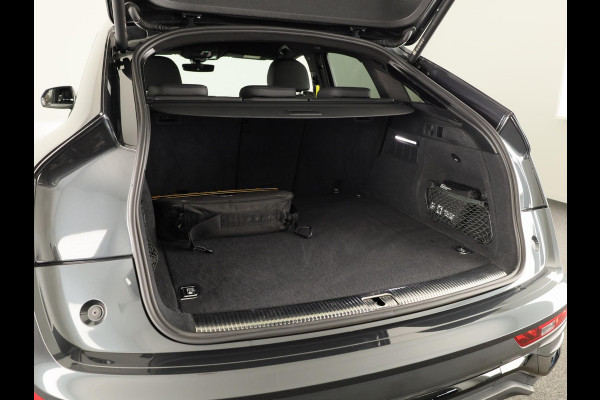 Audi Q5 Sportback 50 TFSI e S edition 299pk | Navigatie | Trekhaak | Parkeercamera | Stoelverwarming | Lichtmetalen velgen