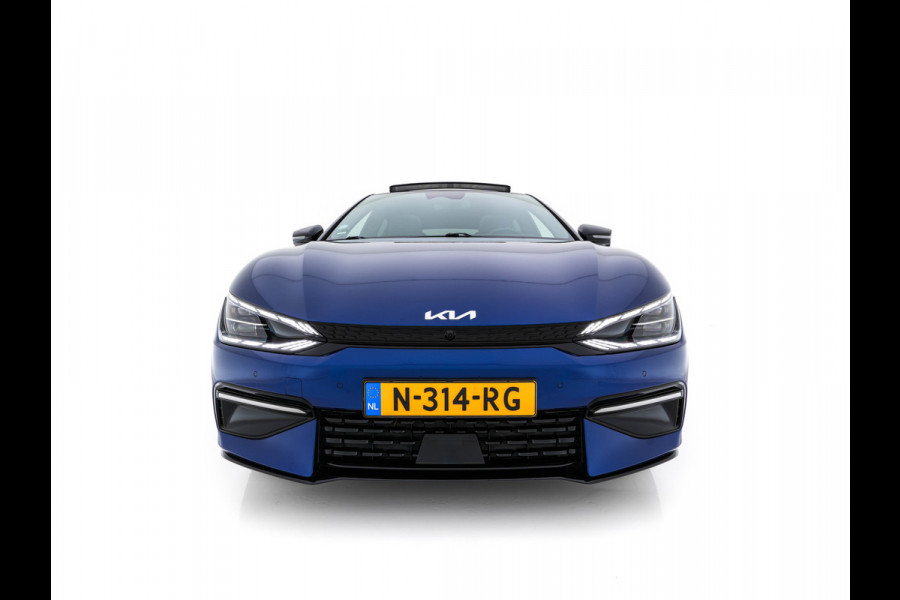 Kia Ev6 GT-Line AWD 77.4 kWh [ 3-Fase ] {SOH-100%} (INCL.BTW) Aut. *PANO | HEAD-UP | LEATHER-ALCANTARA | ADAPTIVE-CRUISE | DIGI-COCKPIT | MERIDIAN-AUDIO | MEMORY-PACK | FULL-LED | KEYLESS | TOP-VIEW | DAB | BLIND-SPOT | NAVI-FULLMAP | PRIVACY