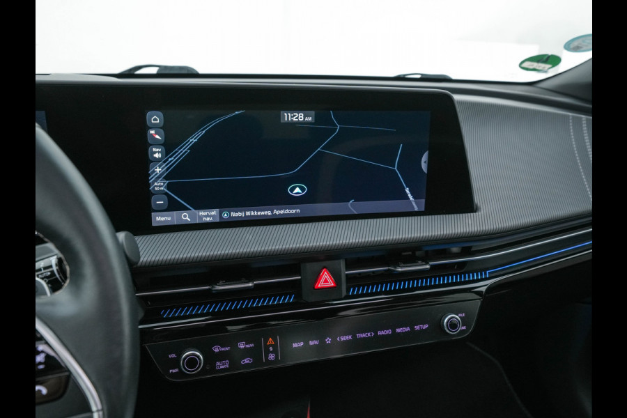 Kia Ev6 GT-Line AWD 77.4 kWh [ 3-Fase ] {SOH-100%} (INCL.BTW) Aut. *PANO | HEAD-UP | LEATHER-ALCANTARA | ADAPTIVE-CRUISE | DIGI-COCKPIT | MERIDIAN-AUDIO | MEMORY-PACK | FULL-LED | KEYLESS | TOP-VIEW | DAB | BLIND-SPOT | NAVI-FULLMAP | PRIVACY