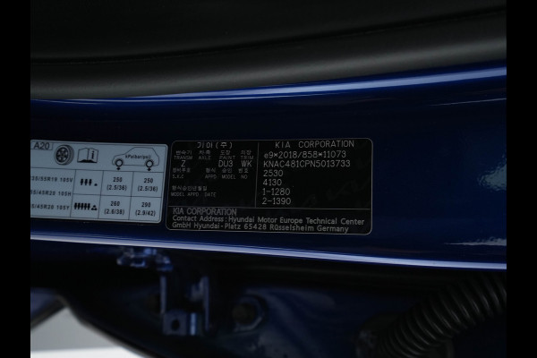 Kia Ev6 GT-Line AWD 77.4 kWh [ 3-Fase ] {SOH-100%} (INCL.BTW) Aut. *PANO | HEAD-UP | LEATHER-ALCANTARA | ADAPTIVE-CRUISE | DIGI-COCKPIT | MERIDIAN-AUDIO | MEMORY-PACK | FULL-LED | KEYLESS | TOP-VIEW | DAB | BLIND-SPOT | NAVI-FULLMAP | PRIVACY