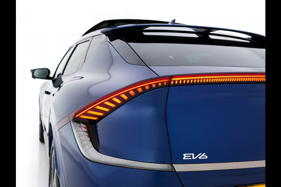 Kia Ev6 GT-Line AWD 77.4 kWh [ 3-Fase ] {SOH-100%} (INCL.BTW) Aut. *PANO | HEAD-UP | LEATHER-ALCANTARA | ADAPTIVE-CRUISE | DIGI-COCKPIT | MERIDIAN-AUDIO | MEMORY-PACK | FULL-LED | KEYLESS | TOP-VIEW | DAB | BLIND-SPOT | NAVI-FULLMAP | PRIVACY