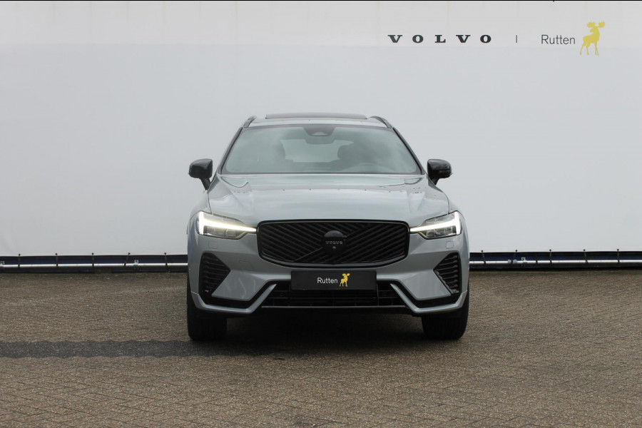 Volvo XC60 T8 Plug-in hybrid 455PK AWD Plus Black Edition Head-up display / Panoramisch schuif-kanteldak / Luchtvering / Trekhaak / 360graden camera / Google Infotainment