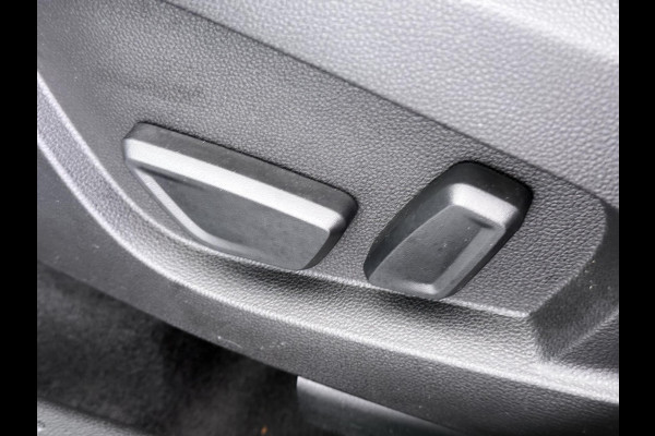 Renault Symbioz 1.6 E-Tech full hybrid 145 iconic 10.000KM!!| ADAPTIVE CRUISE| ELEK. STOELEN| ELEK. ACHTERKLEP| STOEL + STUURVERWARMING| CAMERA'S RONDOM| FABRIEKSGARANTIE RENAULT|