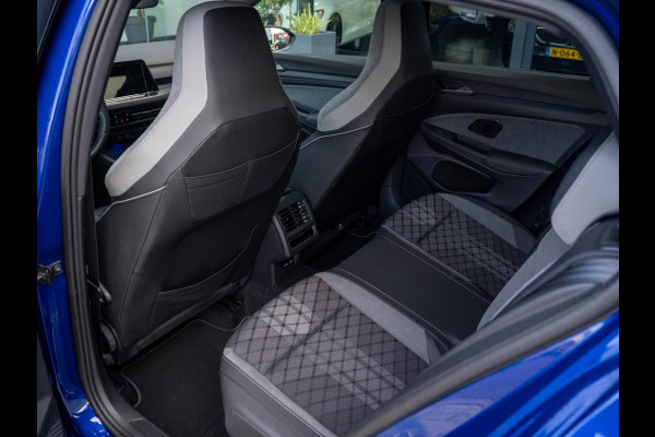 Volkswagen Golf 2.0 TSI R-line / 190PK / Pano / IQ / Black style / H&K / Keyless / Stoel+Stuurverwarming / DAB+