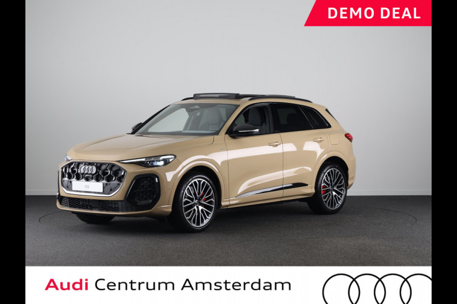 Audi Q5 2.0 TFSI e-hybrid quattro S edition Competition 367pk | Tech Plus Pakket | MMI experience pro | Glazen panoramadak | Tech plus | Privacy glas |