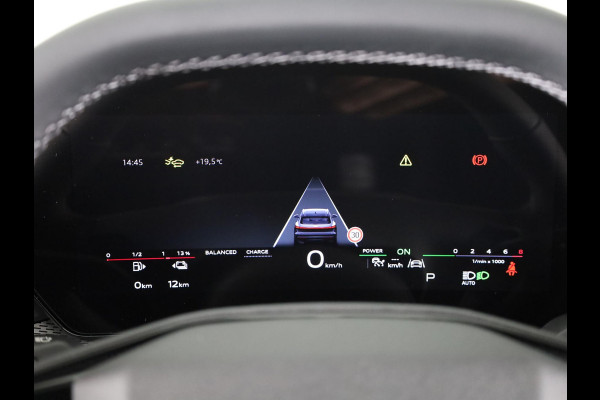 Audi Q5 2.0 TFSI e-hybrid quattro S edition Competition 367pk | Tech Plus Pakket | MMI experience pro | Glazen panoramadak | Tech plus | Privacy glas |