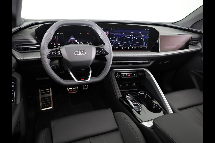 Audi Q5 2.0 TFSI e-hybrid quattro S edition Competition 367pk | Tech Plus Pakket | MMI experience pro | Glazen panoramadak | Tech plus | Privacy glas |