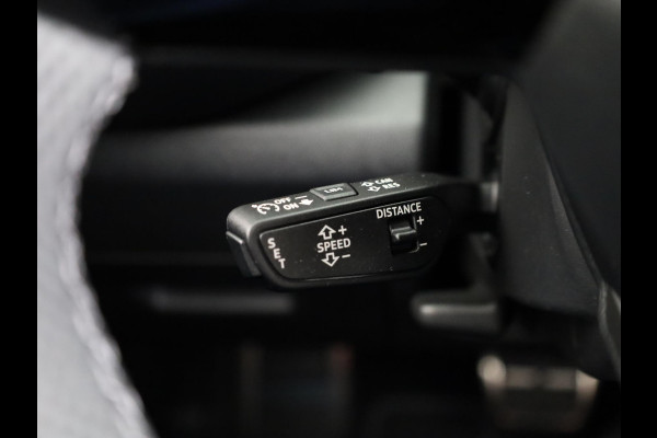 Audi Q5 2.0 TFSI e-hybrid quattro S edition Competition 367pk | Tech Plus Pakket | MMI experience pro | Glazen panoramadak | Tech plus | Privacy glas |