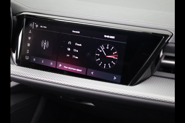 Audi Q5 2.0 TFSI e-hybrid quattro S edition Competition 367pk | Tech Plus Pakket | MMI experience pro | Glazen panoramadak | Tech plus | Privacy glas |