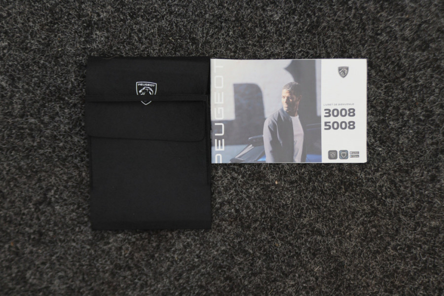 Peugeot 3008 1.6 HYbrid 225 Allure Pack Business Virtual Cockpit, ACC, Camera, Apple Carplay, DAB, LED, 19"