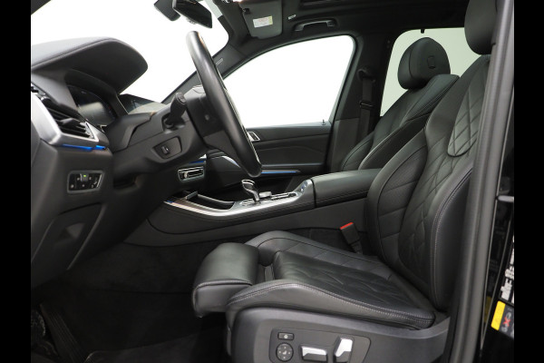 BMW X5 xDrive45e High Executive | Panoramadak | Luchtvering | Trekhaak | Camera | Adaptive Cruise | Carplay