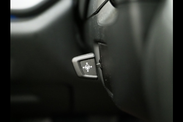 BMW X5 xDrive45e High Executive | Panoramadak | Luchtvering | Trekhaak | Camera | Adaptive Cruise | Carplay