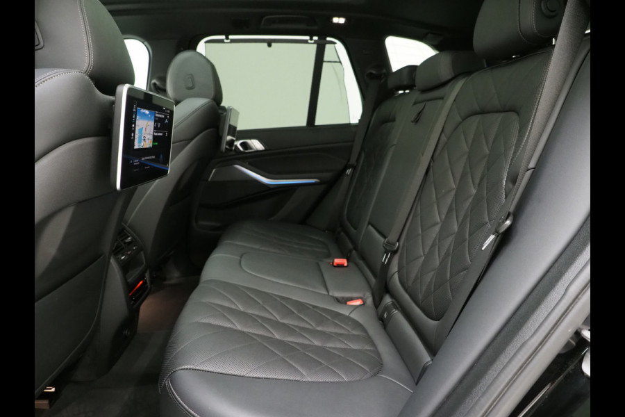 BMW X5 xDrive45e High Executive | Panoramadak | Luchtvering | Trekhaak | Camera | Adaptive Cruise | Carplay