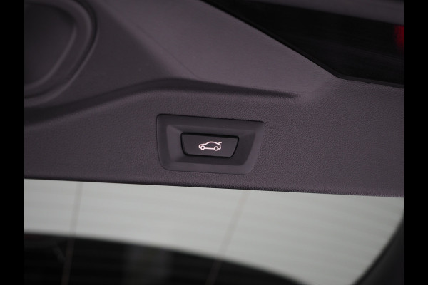 BMW X5 xDrive45e High Executive | Panoramadak | Luchtvering | Trekhaak | Camera | Adaptive Cruise | Carplay