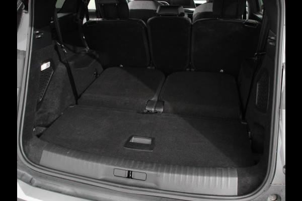 Peugeot 5008 1.2 Hybrid 145pk Automaat Allure 7p | Navigatie | Apple Carplay/Android Auto | Camera | Climate control | Dab | Led | Keyless start | Lichtmetalen Velgen | Parkeer sensoren