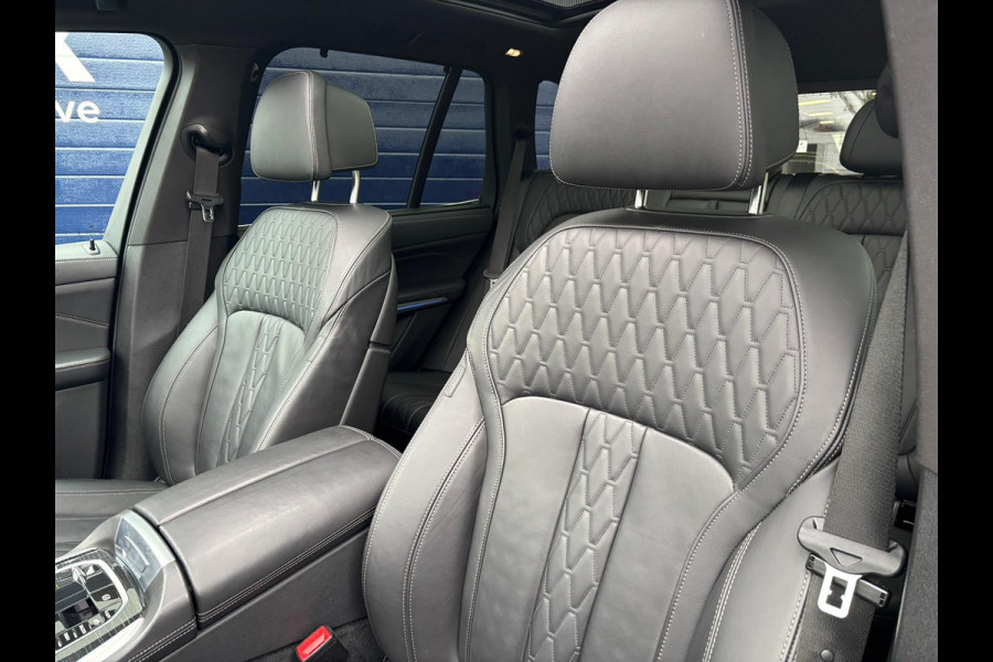 BMW X5 xDrive50e M-Sport PANORAMADAK HARMAN KARDON 360 CAMERA 22 INCH VELGEN LUCHTVERING