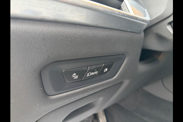 BMW X5 xDrive50e M-Sport PANORAMADAK HARMAN KARDON 360 CAMERA 22 INCH VELGEN LUCHTVERING