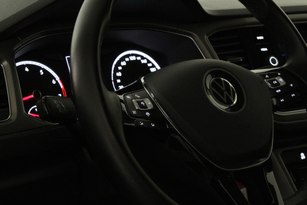 Volkswagen T-Roc 1.0 TSI Style > 110pk/Kleur Indium Grey/Parkeersensoren/navi/All season banden