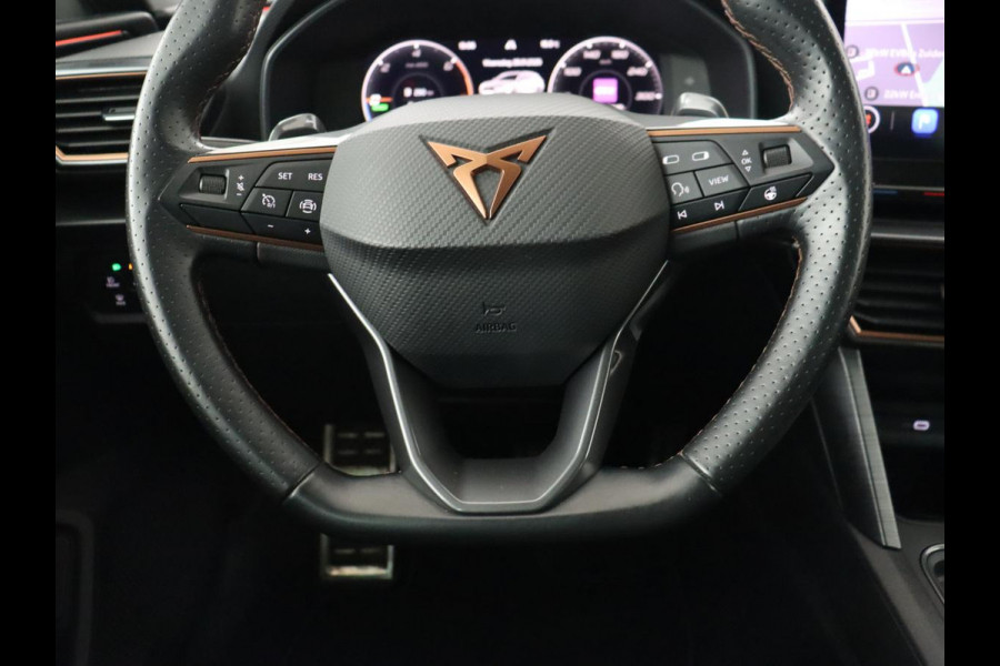 CUPRA Leon 1.4 e-Hybrid | Stoelverwarming | Camera | Carplay | Sfeerverlichting | Navigatie | Full LED | Sportstoelen | Half leder | PHEV | Plug In
