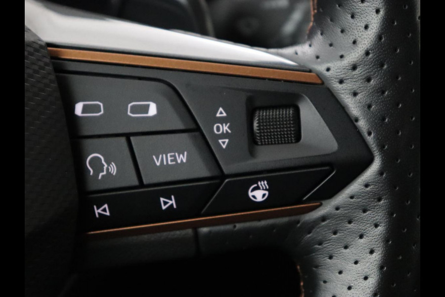 CUPRA Leon 1.4 e-Hybrid | Stoelverwarming | Camera | Carplay | Sfeerverlichting | Navigatie | Full LED | Sportstoelen | Half leder | PHEV | Plug In