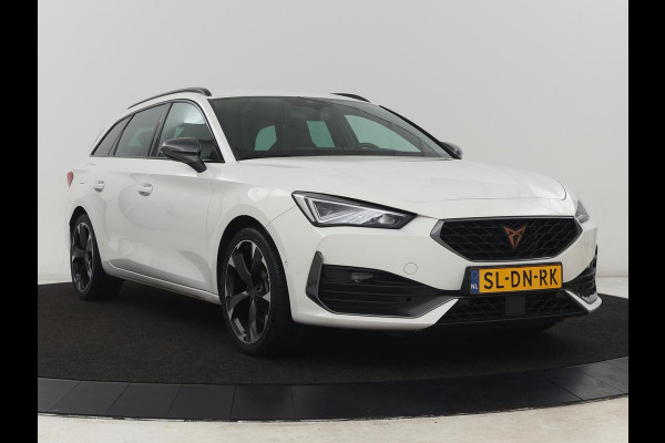 CUPRA Leon 1.4 e-Hybrid | Stoelverwarming | Camera | Carplay | Sfeerverlichting | Navigatie | Full LED | Sportstoelen | Half leder | PHEV | Plug In