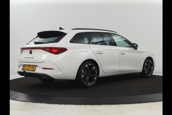 CUPRA Leon 1.4 e-Hybrid | Stoelverwarming | Camera | Carplay | Sfeerverlichting | Navigatie | Full LED | Sportstoelen | Half leder | PHEV | Plug In