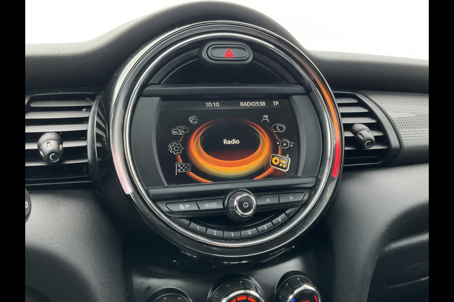MINI Cooper 1.5 136pk Navi Clima Cruise Pano.dak 5-Deurs Pepper Business