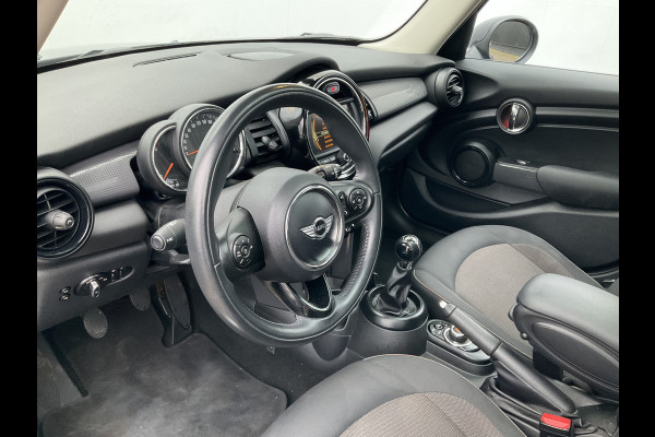 MINI Cooper 1.5 136pk Navi Clima Cruise Pano.dak 5-Deurs Pepper Business