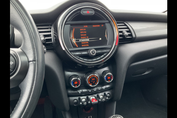 MINI Cooper 1.5 136pk Navi Clima Cruise Pano.dak 5-Deurs Pepper Business