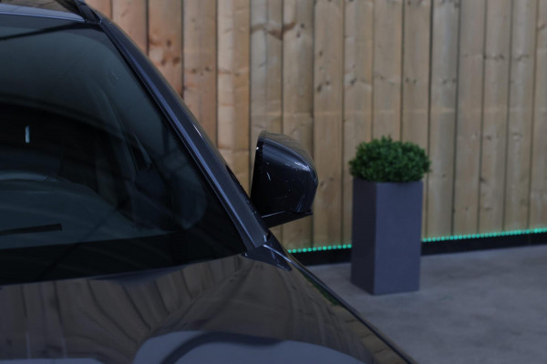 BMW 3 Serie Touring 330e xDrive M-Sport *Pano*H/K*Head-Up*Comforttoegang*