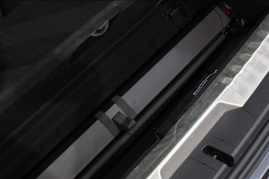 BMW 3 Serie Touring 330e xDrive M-Sport *Pano*H/K*Head-Up*Comforttoegang*