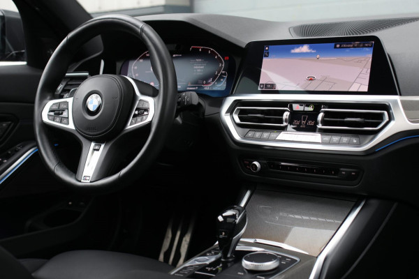 BMW 3 Serie Touring 330e xDrive M-Sport *Pano*H/K*Head-Up*Comforttoegang*