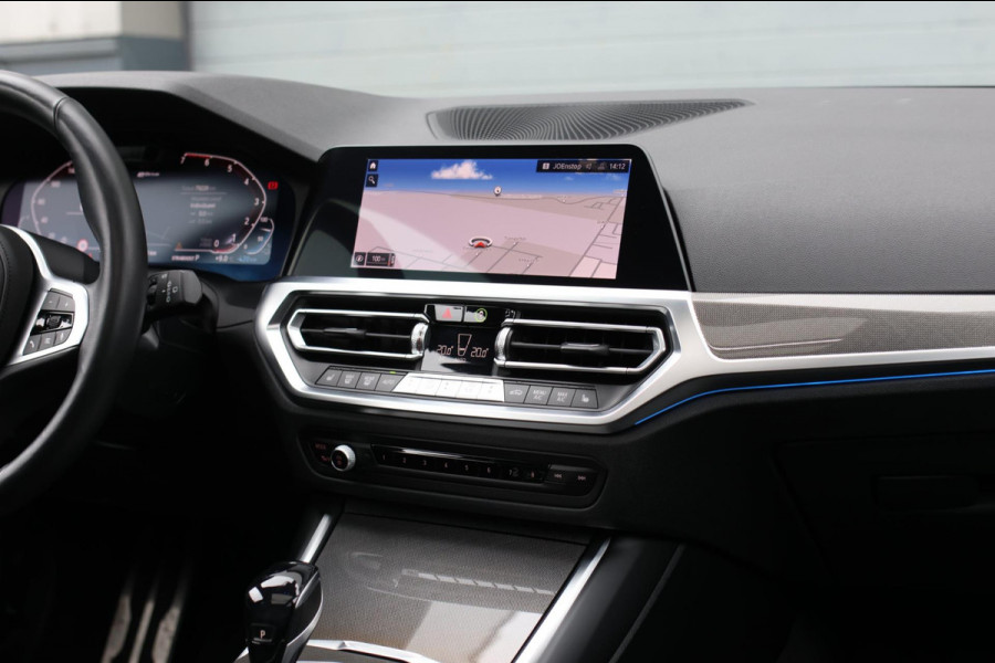 BMW 3 Serie Touring 330e xDrive M-Sport *Pano*H/K*Head-Up*Comforttoegang*