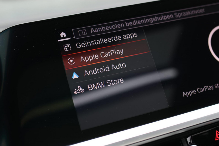 BMW 3 Serie Touring 330e xDrive M-Sport *Pano*H/K*Head-Up*Comforttoegang*