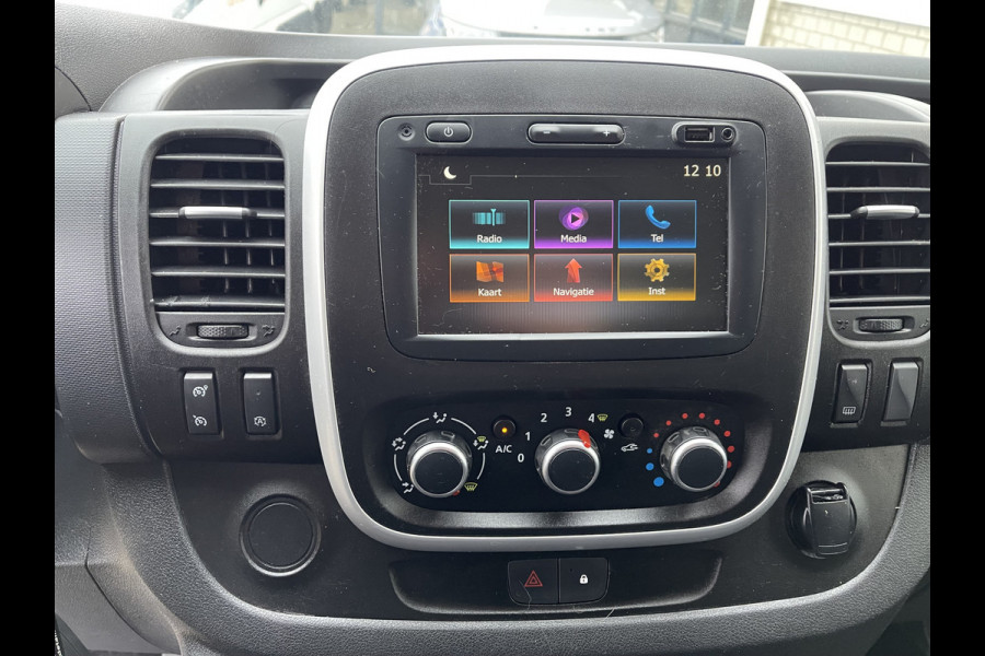 Renault Trafic 2.0 dCi 120pk T29 L2H1 Work Edition / vaste prijs rijklaar € 14.950 ex btw / lease vanaf € 252 / imperial / cruise / airco / navigatie / sidebars / euro 6