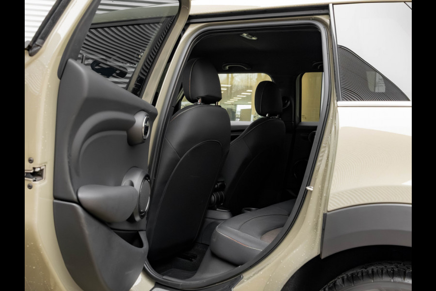 MINI Mini 1.5 One - Pepper - Automaat - Apple Carplay - Climate Control