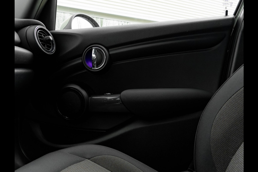 MINI Mini 1.5 One - Pepper - Automaat - Apple Carplay - Climate Control