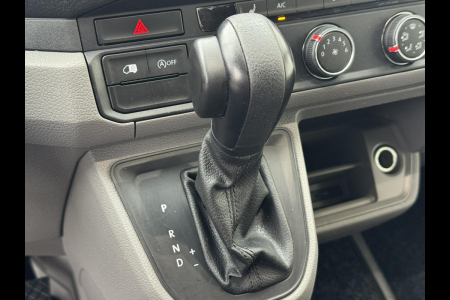 Volkswagen Crafter 35 2.0 TDI L3H3 Highline Automaat Euro 6 Cruise Climate Navi Apple Android Stoelverwarming Nw distributieriem