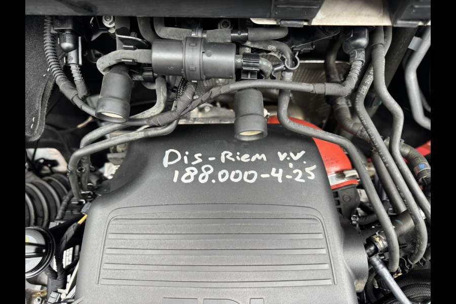 Volkswagen Crafter 35 2.0 TDI L3H3 Highline Automaat Euro 6 Cruise Climate Navi Apple Android Stoelverwarming Nw distributieriem