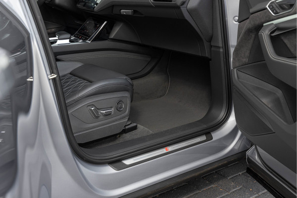 Audi e-tron Sportback 55 408pk Quattro S-line S-sportstoelen Pano