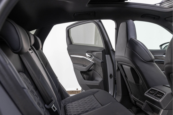 Audi e-tron Sportback 55 408pk Quattro S-line S-sportstoelen Pano