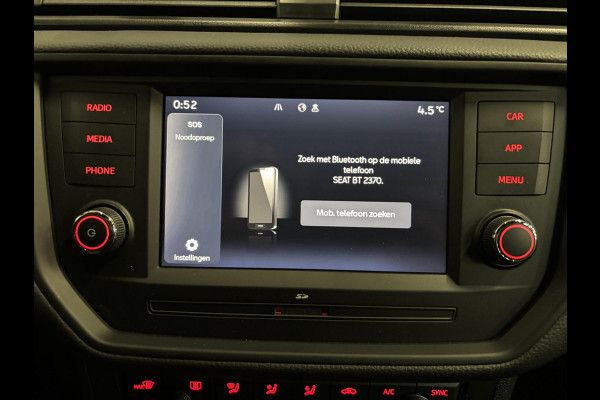 Seat Arona 1.0 TSI 110pk DSG FR Navigatie Apple Carplay/Android Auto Camera Parkeersensoren Adaptive Cruise Control Blind Spot Assist Stoelverwarming Ledverlichting Climate Control Getinte ramen