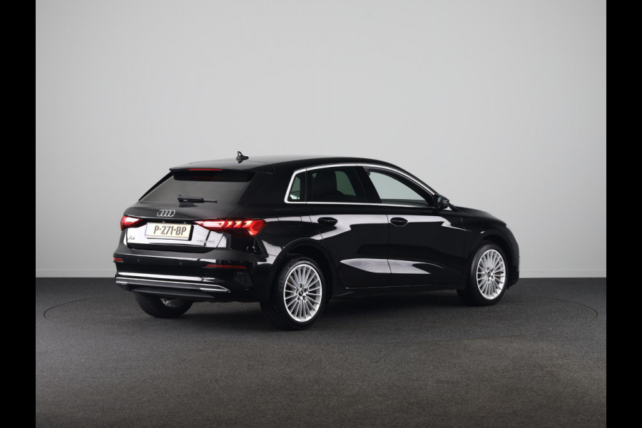 Audi A3 Sportback 30 TFSI Advanced edition 110 pk | Navigatie | Parkeersensoren achter | Cruise control | LED koplampen | Apple Carplay/Android Auto |