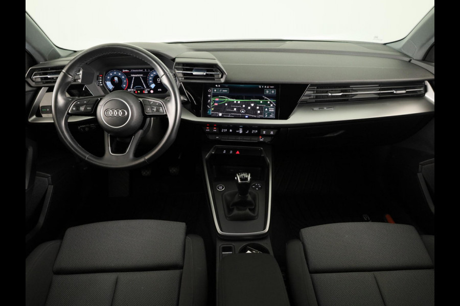 Audi A3 Sportback 30 TFSI Advanced edition 110 pk | Navigatie | Parkeersensoren achter | Cruise control | LED koplampen | Apple Carplay/Android Auto |
