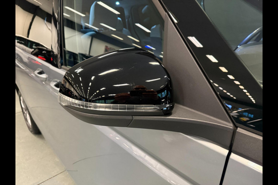 Volkswagen Multivan 1.4 eHybrid Energetic 6P PANO/NAVI/H-UP/V-COCKPIT/CAM/DAB/CARPLAY///