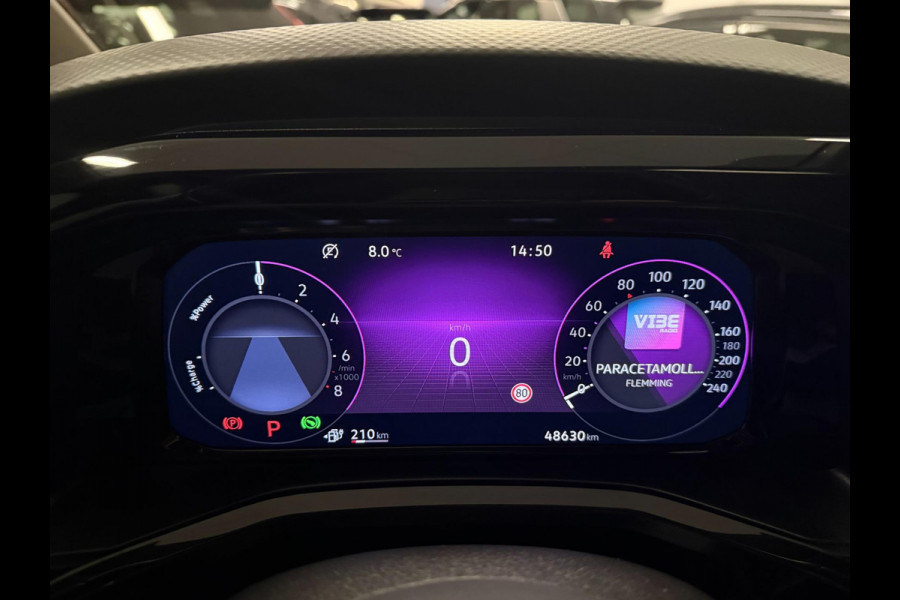 Volkswagen Multivan 1.4 eHybrid Energetic 6P PANO/NAVI/H-UP/V-COCKPIT/CAM/DAB/CARPLAY///